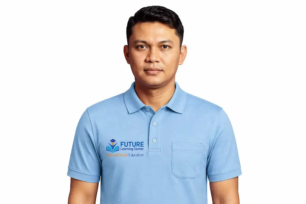 Pas Foto Mr.Yogie with Uniform